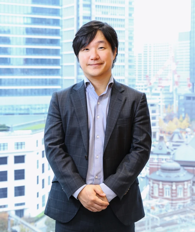 img_interview_naoki-sakakida1.webp